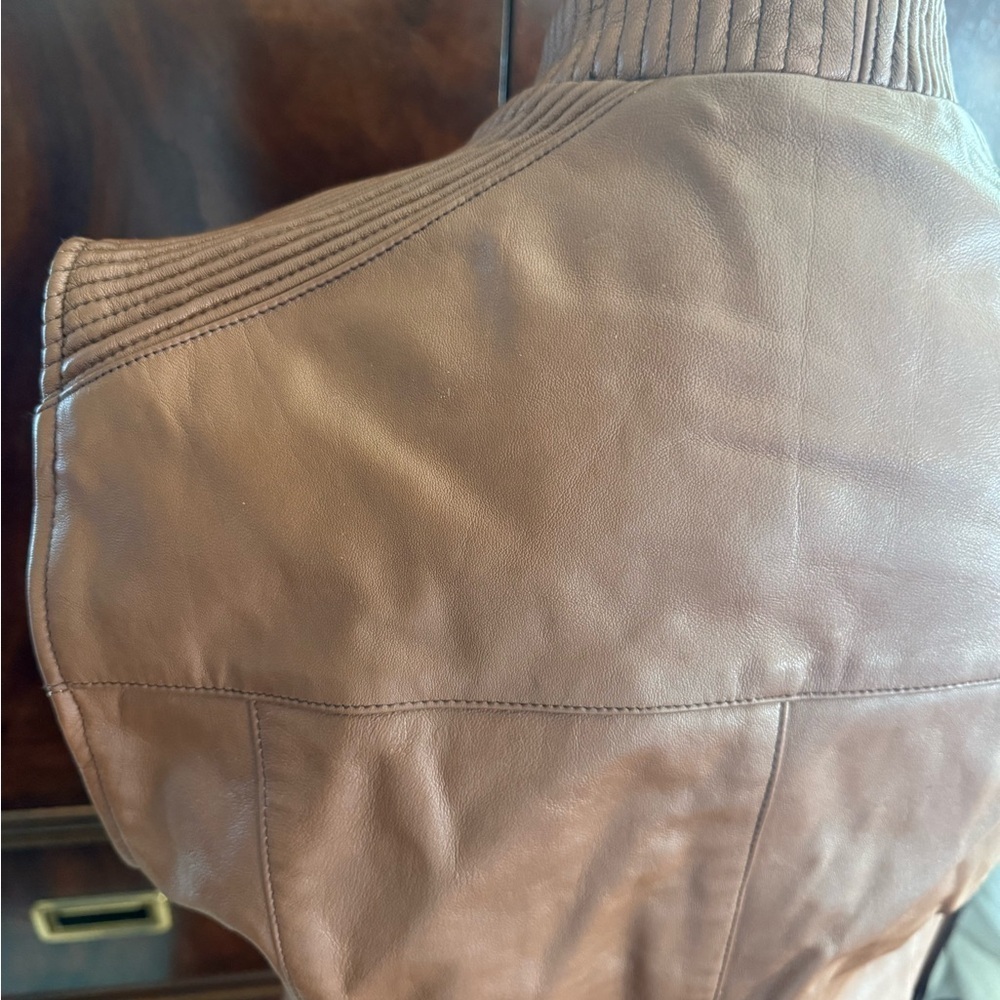 Mens Brown Lamb 100% Leather Vest Size S Outdoors Classy Texas Country Rodeo - Picture 14 of 14